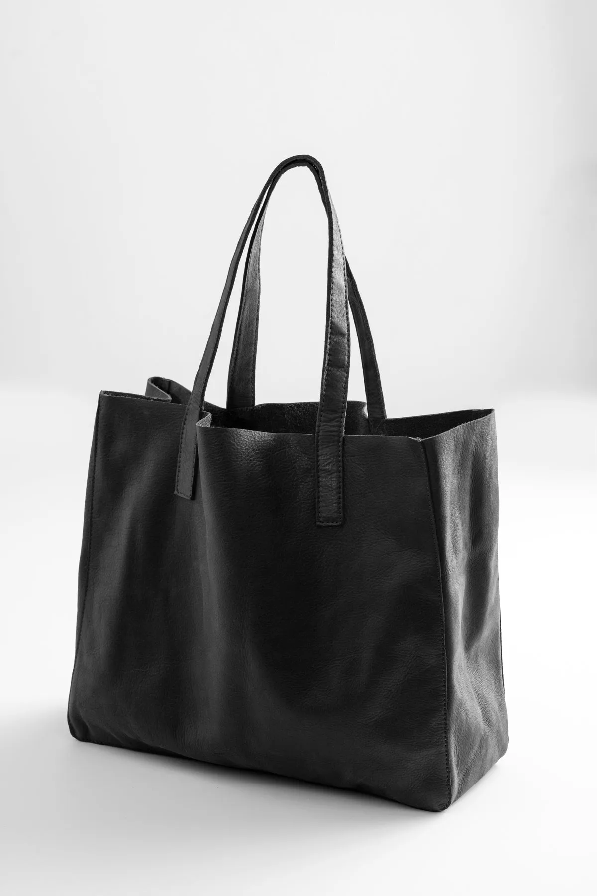 CLOVER LEATHER TOTE